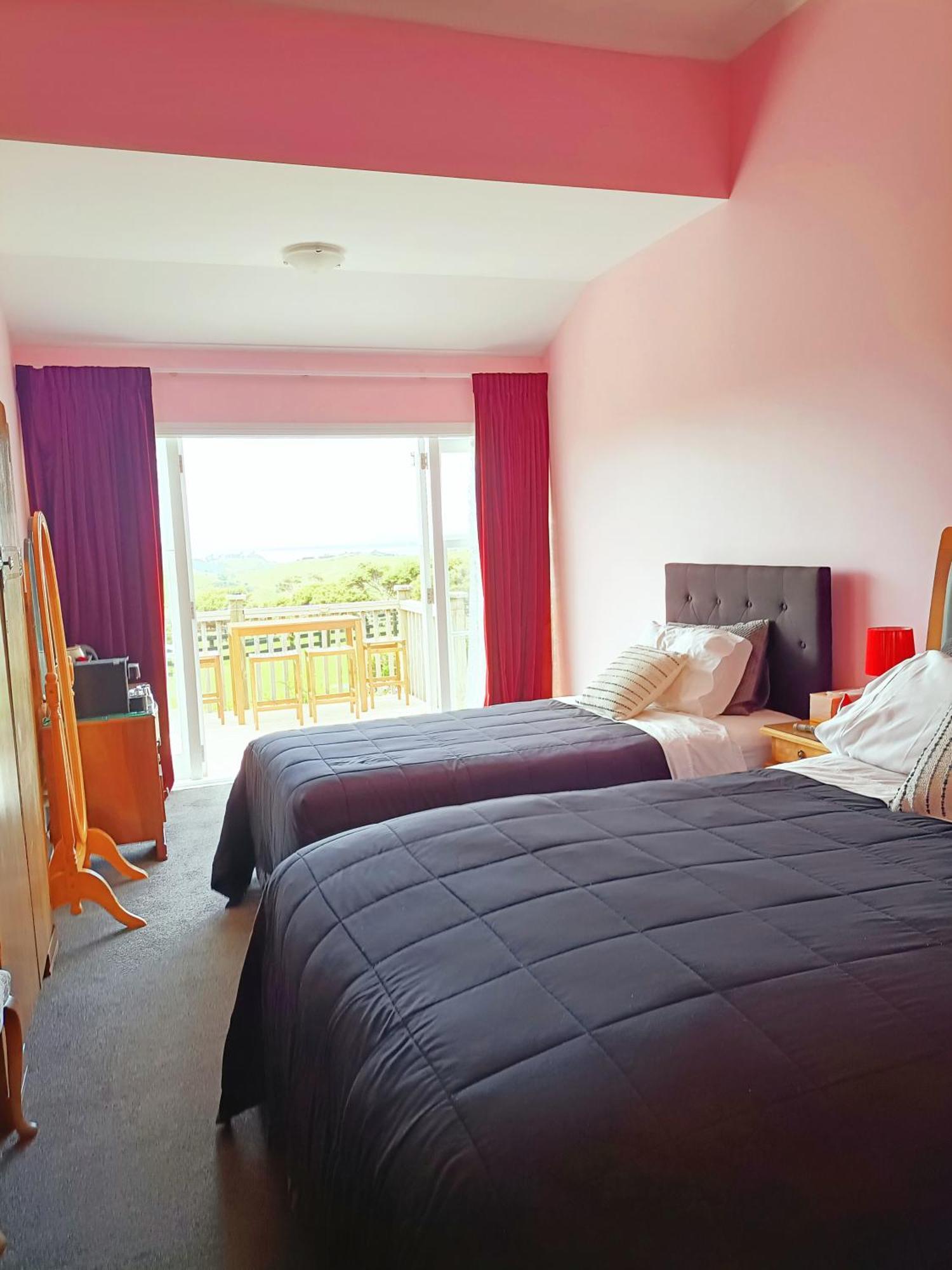 Connemara Country Lodge Awhitu Dış mekan fotoğraf